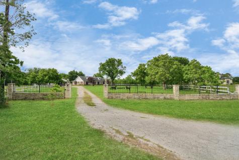 12746 Roy Road Pearland TX 77581