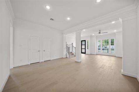 736 W 21st Street Houston TX 77008
