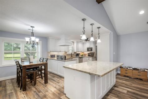 3911 N Elm Road Santa Fe TX 77517