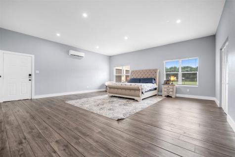 3911 N Elm Road Santa Fe TX 77517