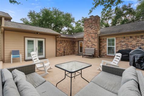 3911 N Elm Road Santa Fe TX 77517