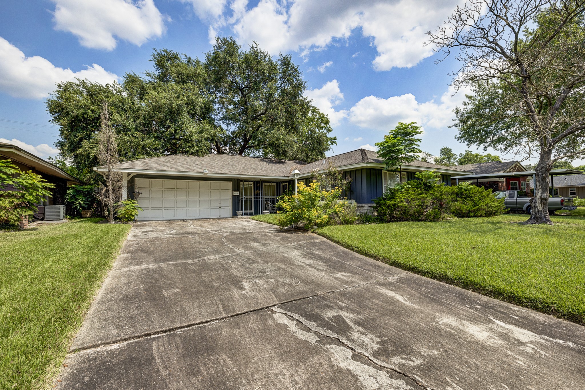 6810 Rowan Lane Houston TX 77074