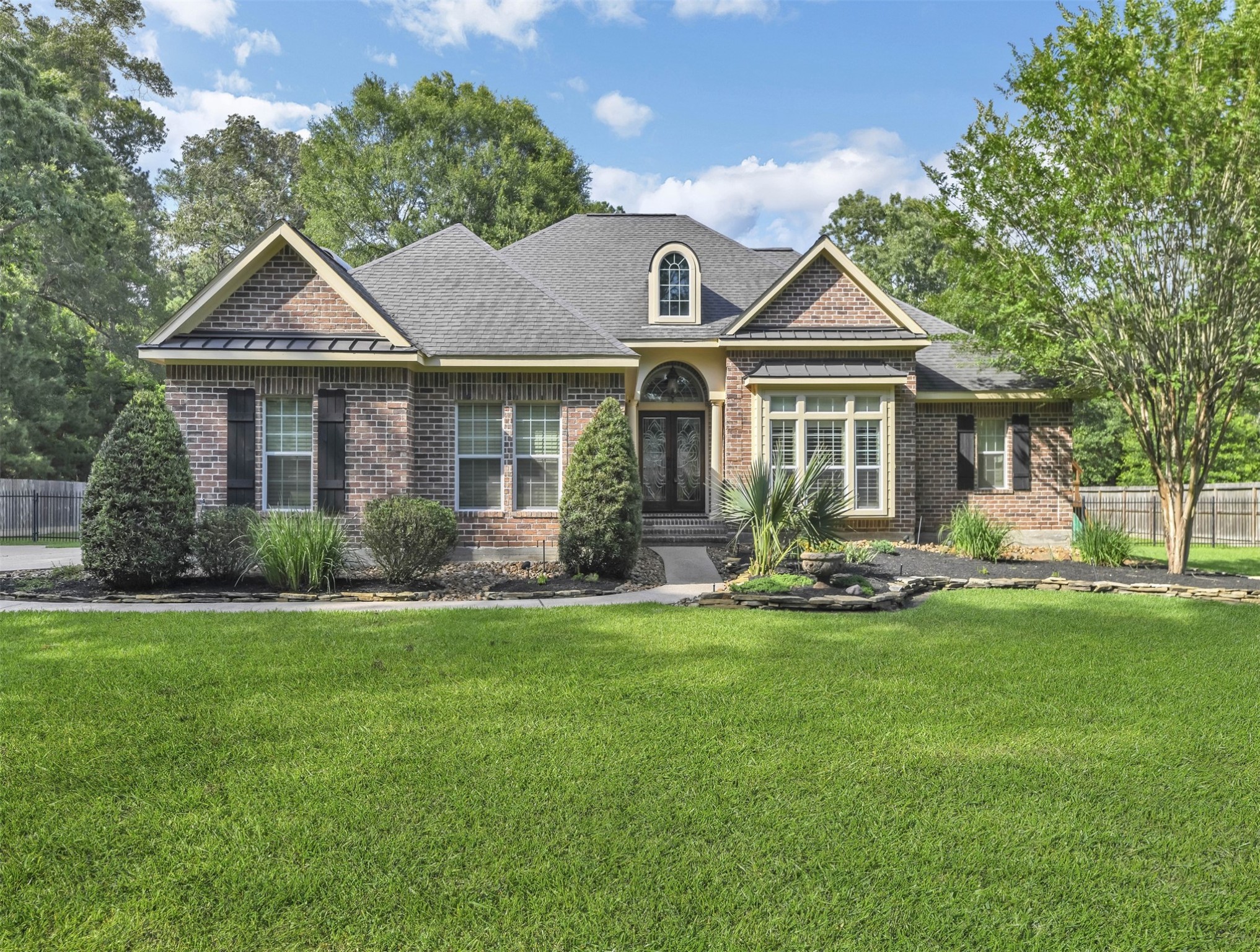 1011 Winchester Bend Huffman TX 77336