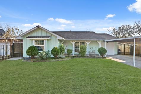 642 Arvana Street Houston TX 77034