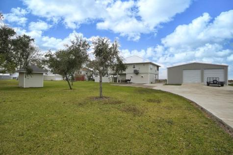 5256 County Road 469 Brazoria TX 77422