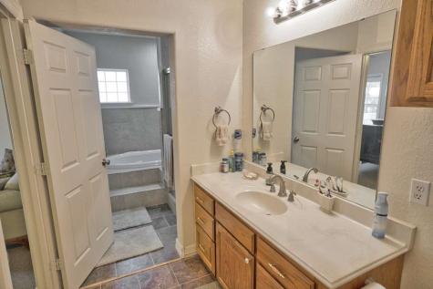 5256 County Road 469 Brazoria TX 77422