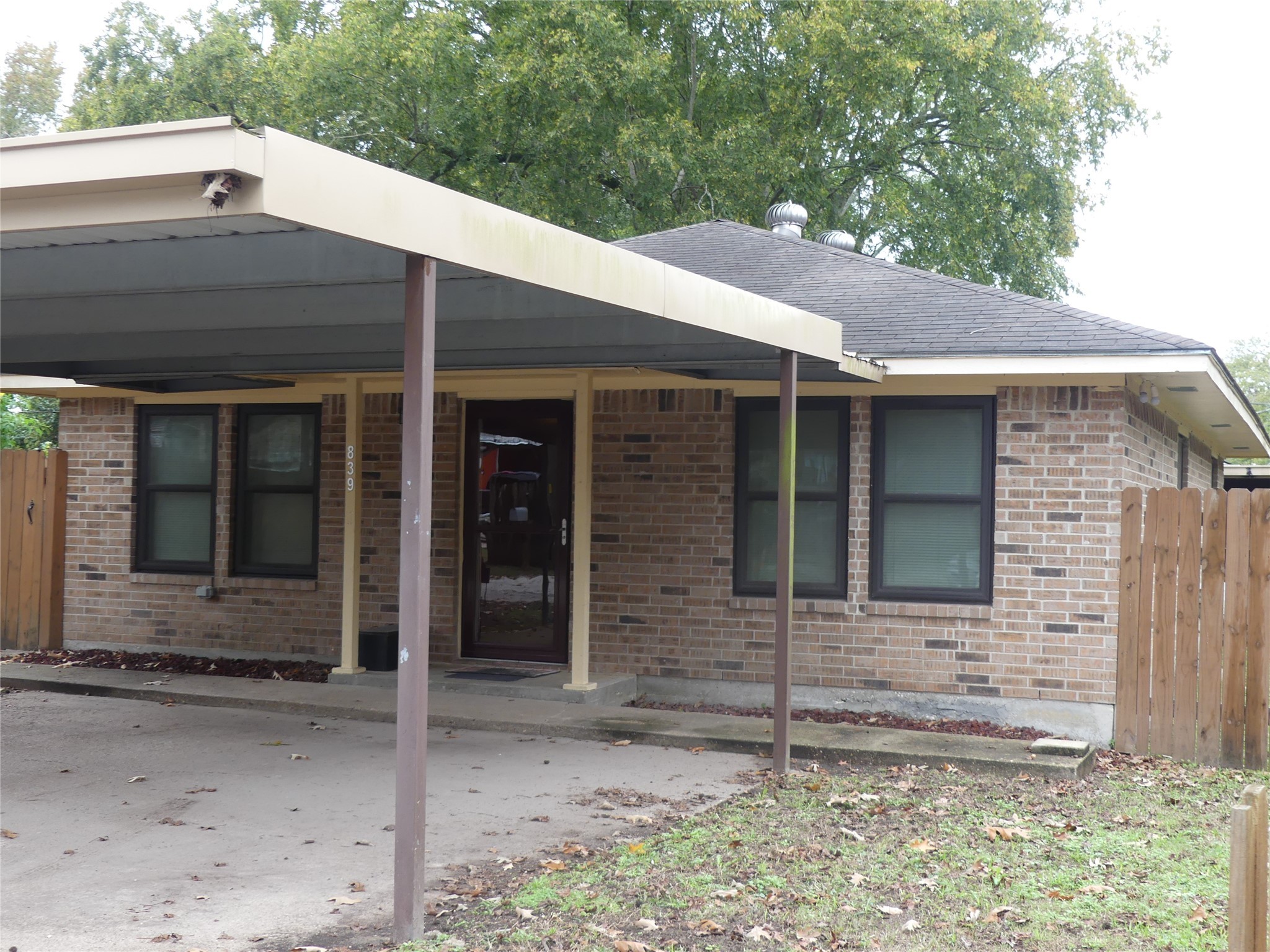 839 Robbie Street Liberty TX 77575