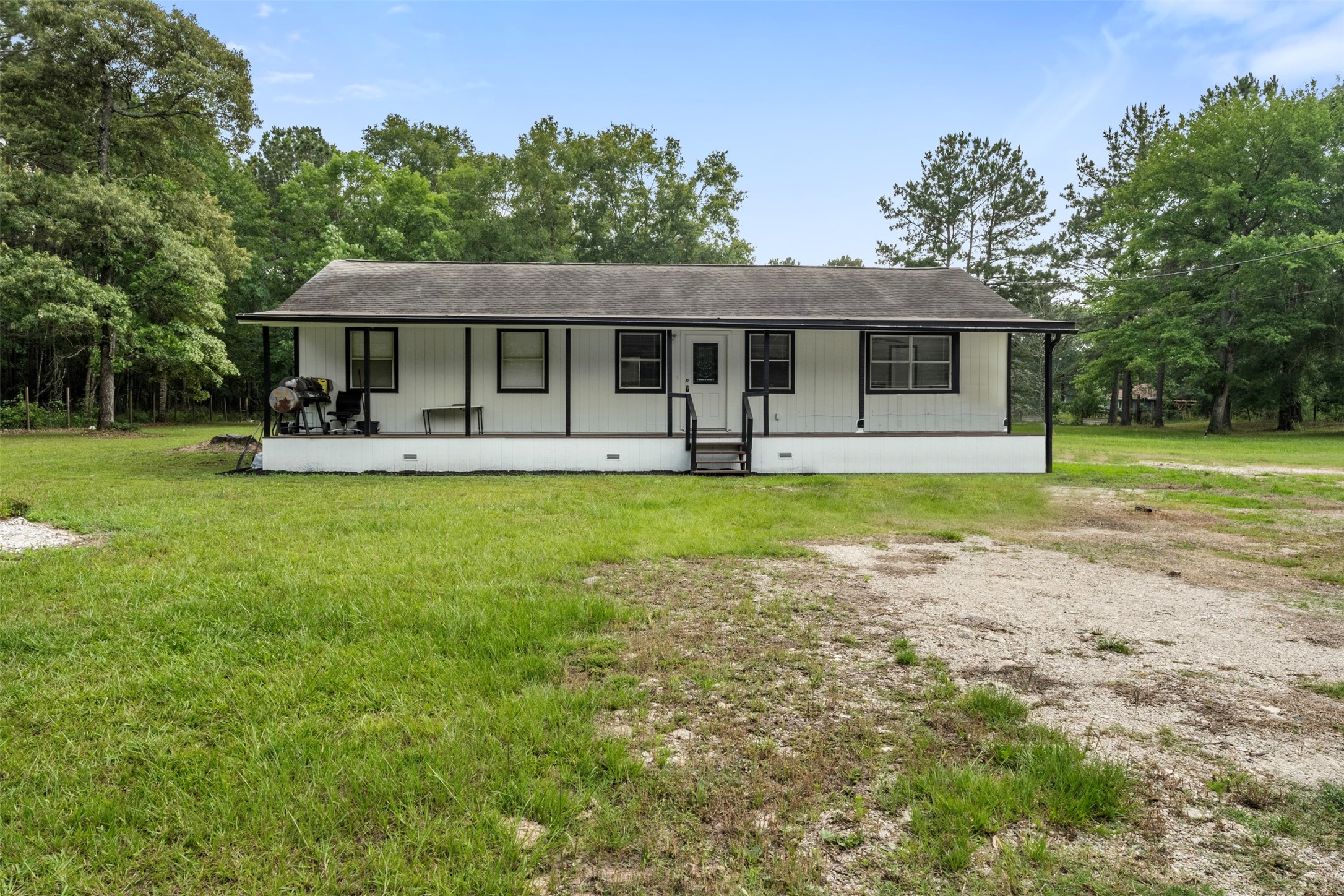 541 Trails End Drive Cleveland TX 77328