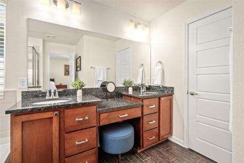 1849 Commons Hill Lane Houston TX 77080