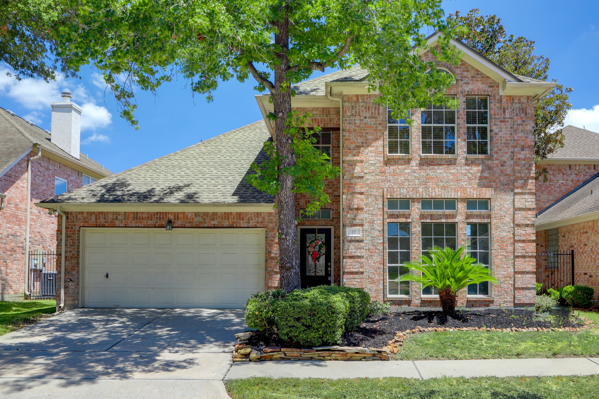17 Parkway Place Houston TX 77040