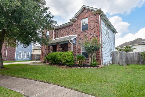 1910 Oak Hollow Court Missouri City TX 77489