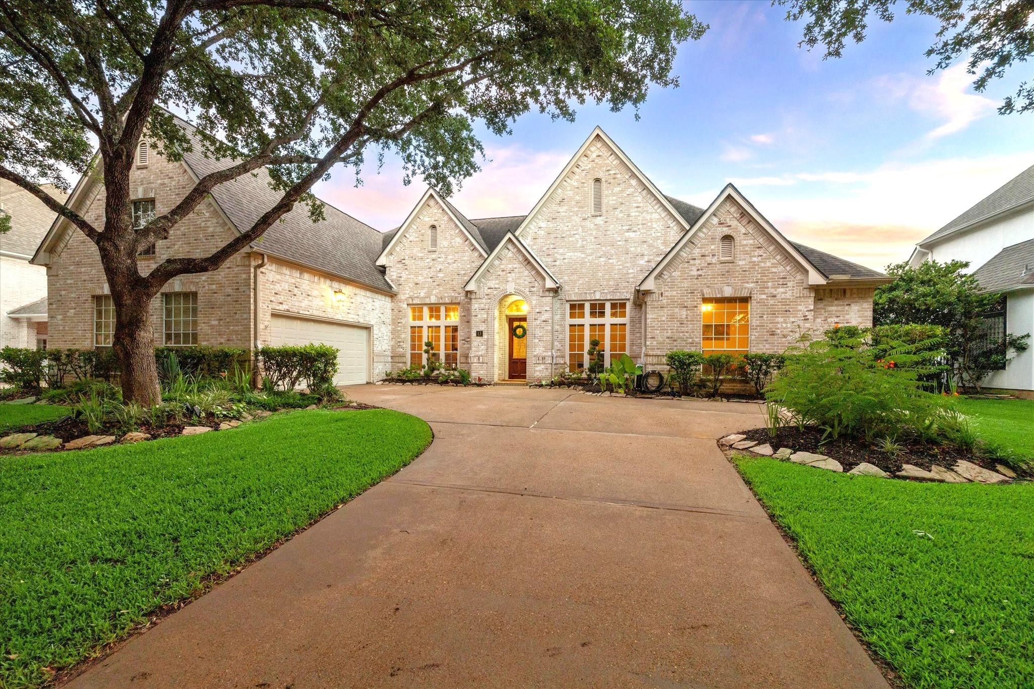 13 Lake Mist Drive Sugar Land TX 77479