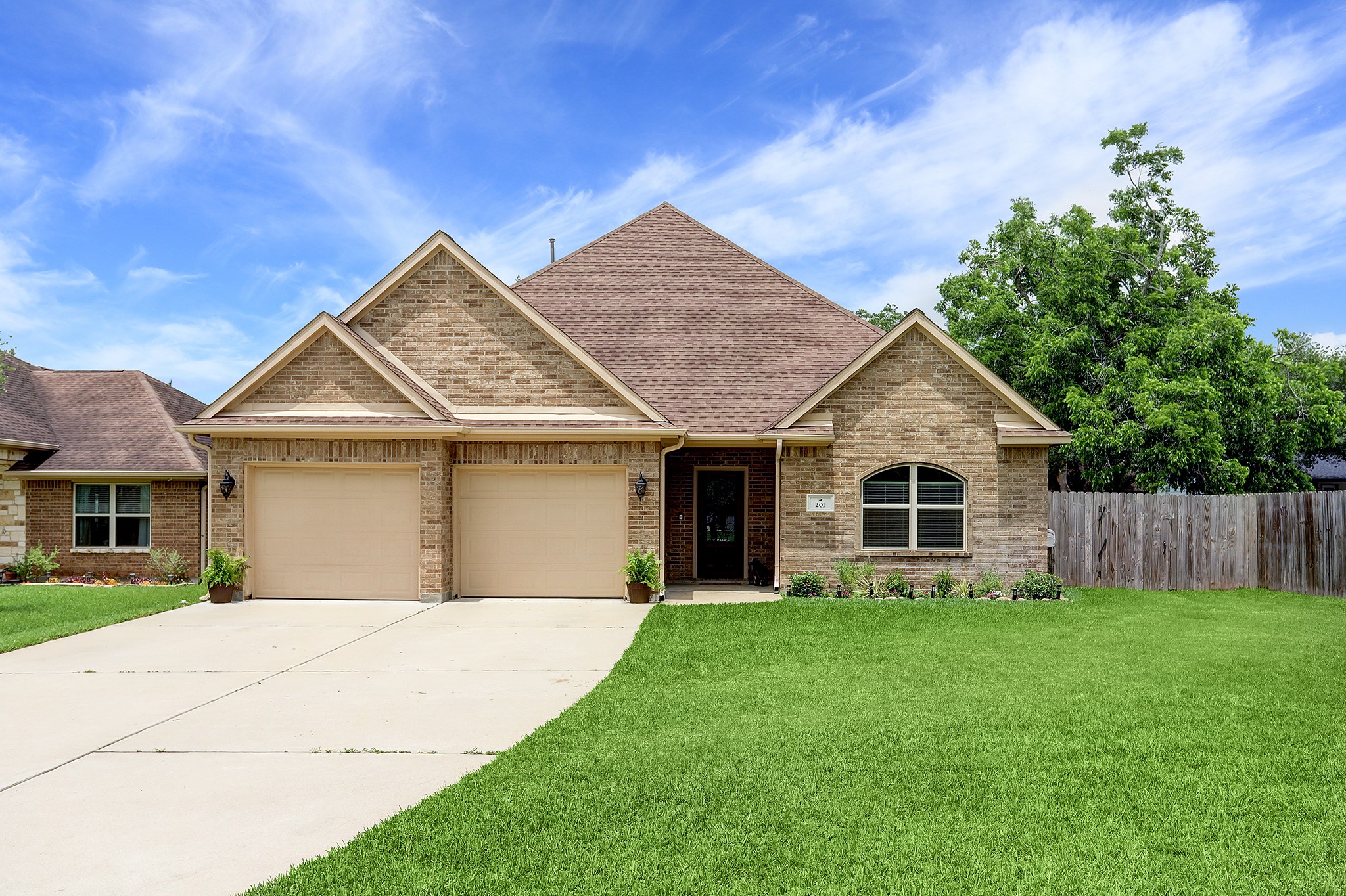 201 Village Drive Sealy TX 77474