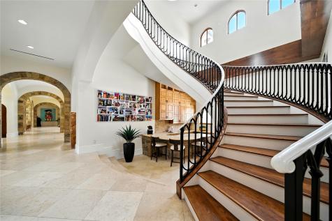 701 W Friar Tuck Lane Houston TX 77024