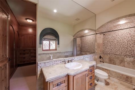 701 W Friar Tuck Lane Houston TX 77024