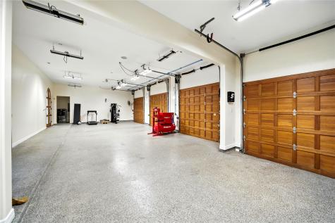 701 W Friar Tuck Lane Houston TX 77024