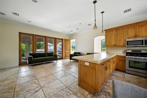 701 W Friar Tuck Lane Houston TX 77024