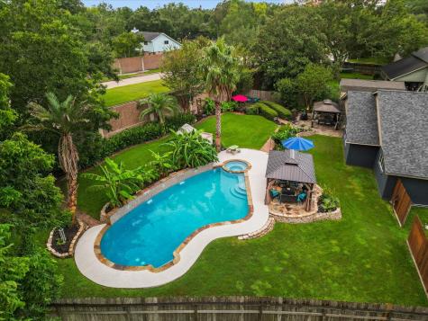 306 Lazy Hollow Drive League City TX 77573