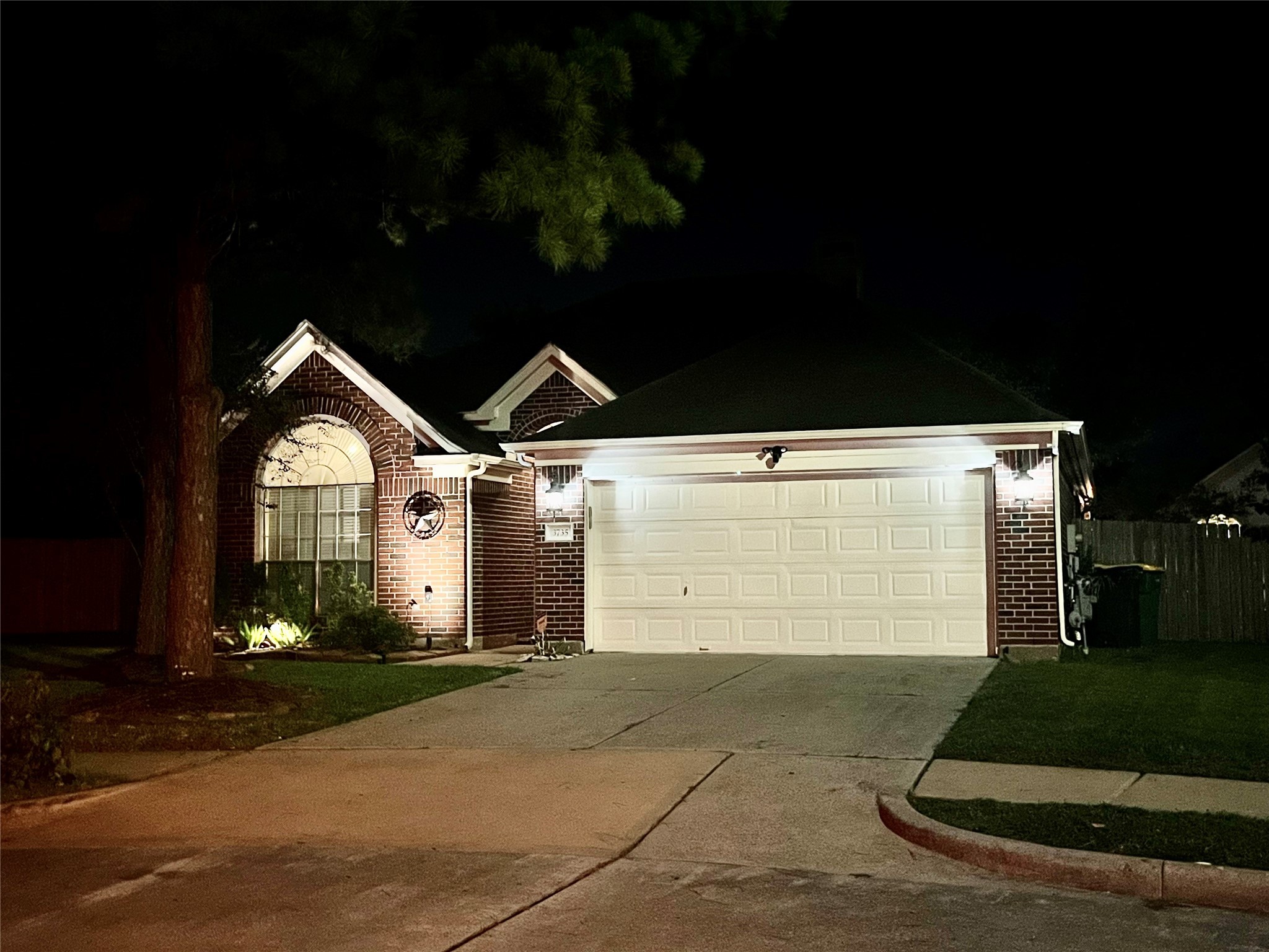 3735 Parkshire Drive Pearland TX 77584