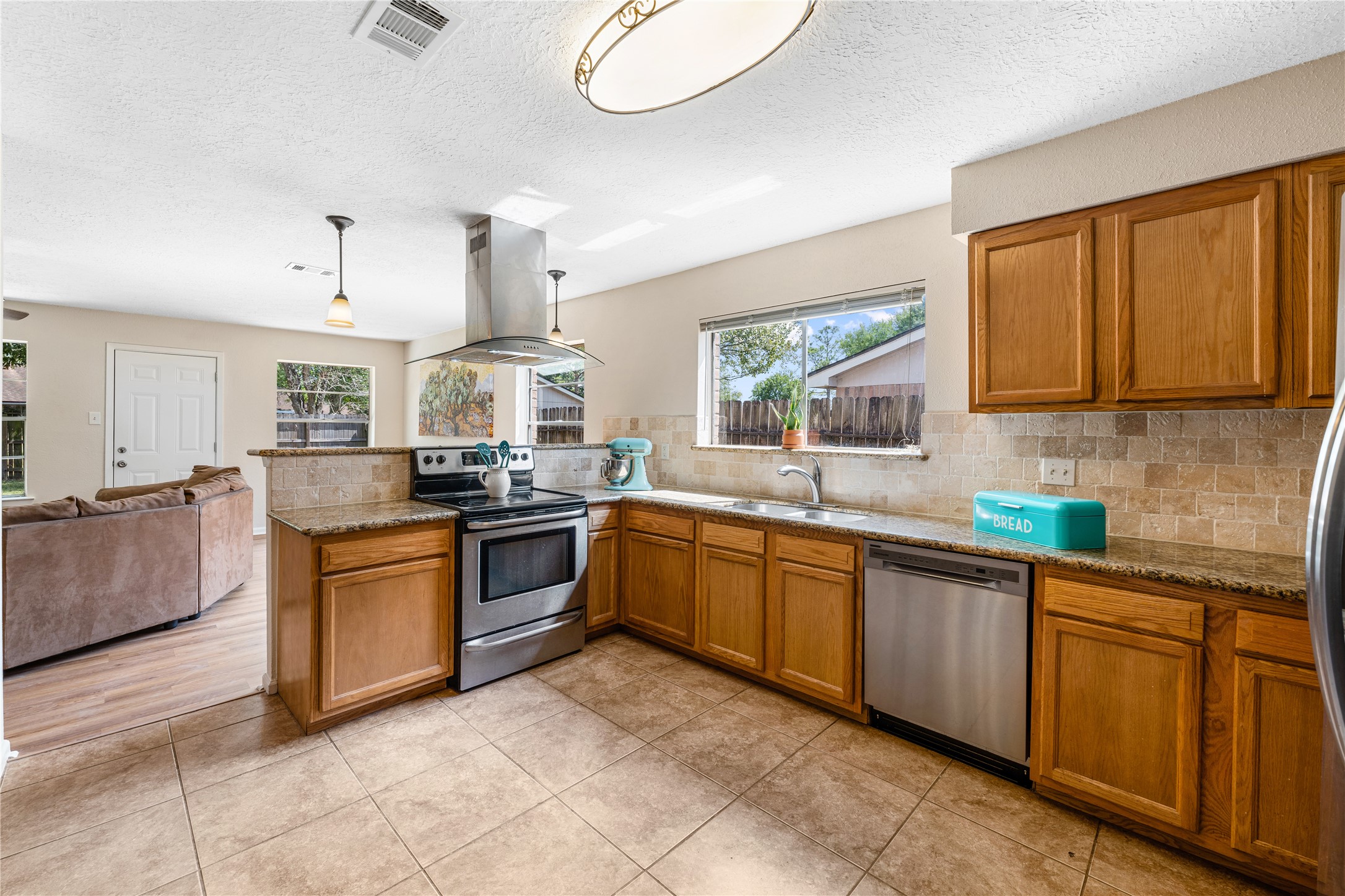 116 Brookdale Drive League City TX 77573