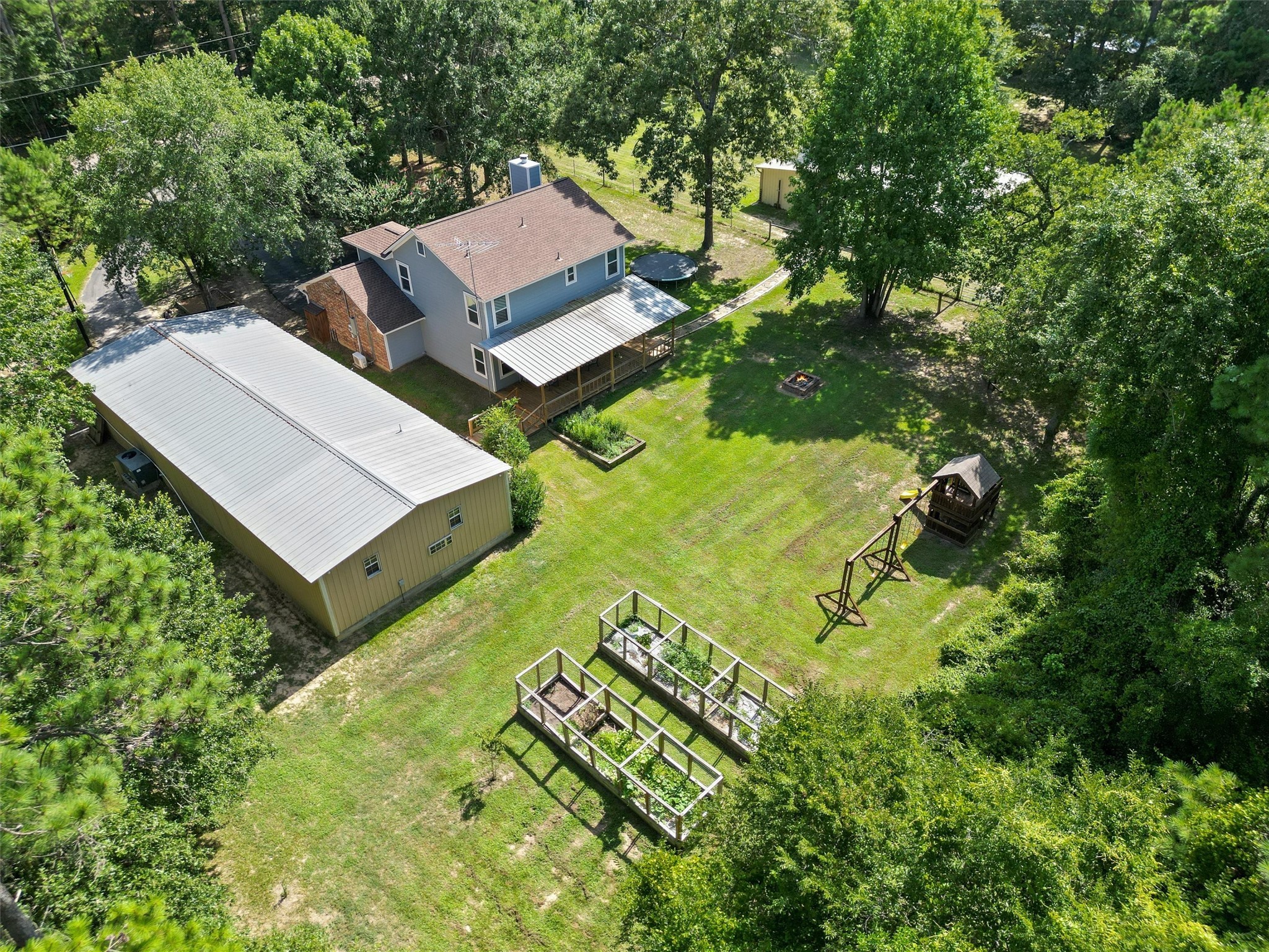 318 Ridgewood Drive Magnolia TX 77355