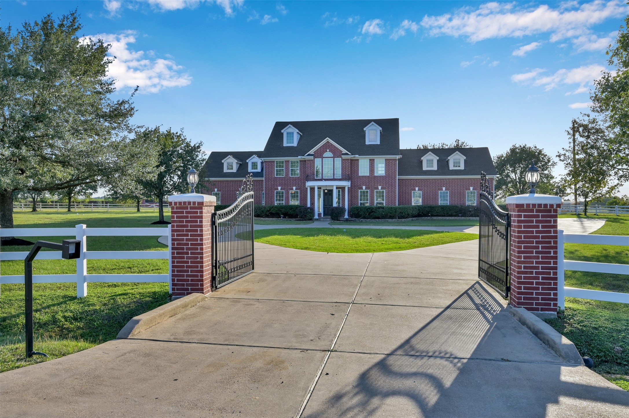 19931 Stone Creek Court Tomball TX 77377
