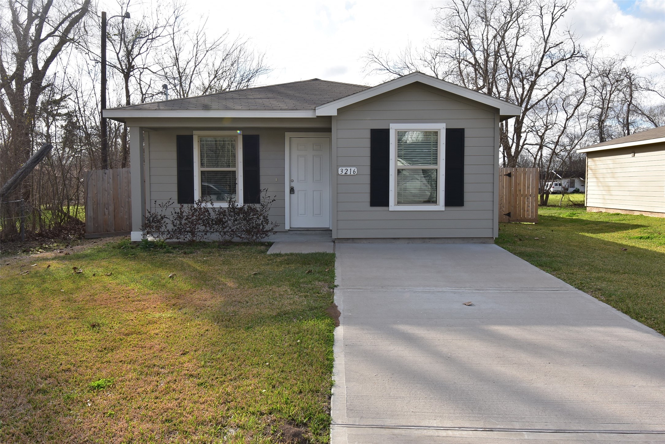 3216 Moore Avenue Bay City TX 77414