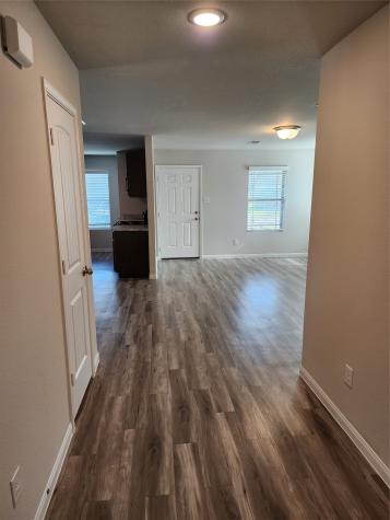 3216 Moore Avenue Bay City TX 77414