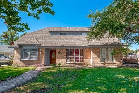 4106 Clovernook Lane Seabrook TX 77586