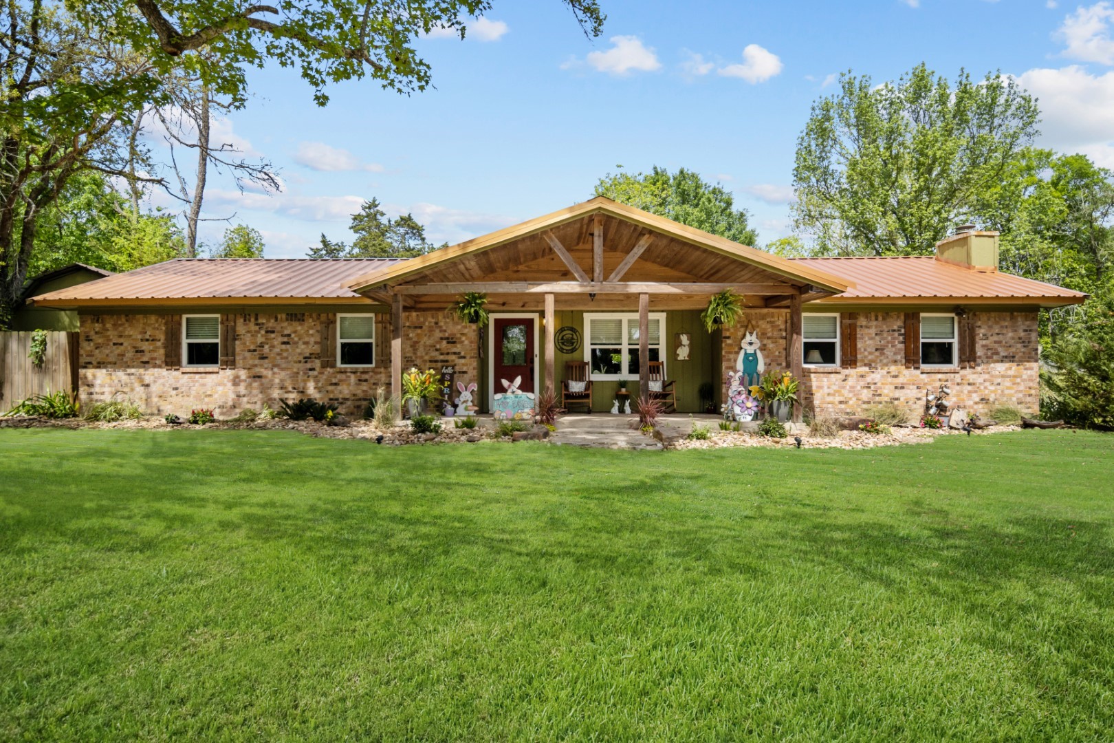 751 E Houston Street Lovelady TX 75851