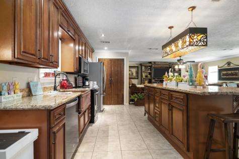 751 E Houston Street Lovelady TX 75851