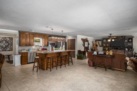 751 E Houston Street Lovelady TX 75851