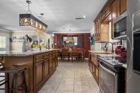 751 E Houston Street Lovelady TX 75851
