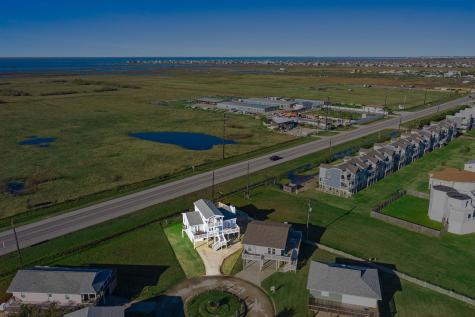 4402 Tampico Way Galveston TX 77554