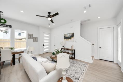 860 Rachel Street D Houston TX 77091