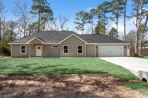 11050 N Woods Cleveland TX 77328