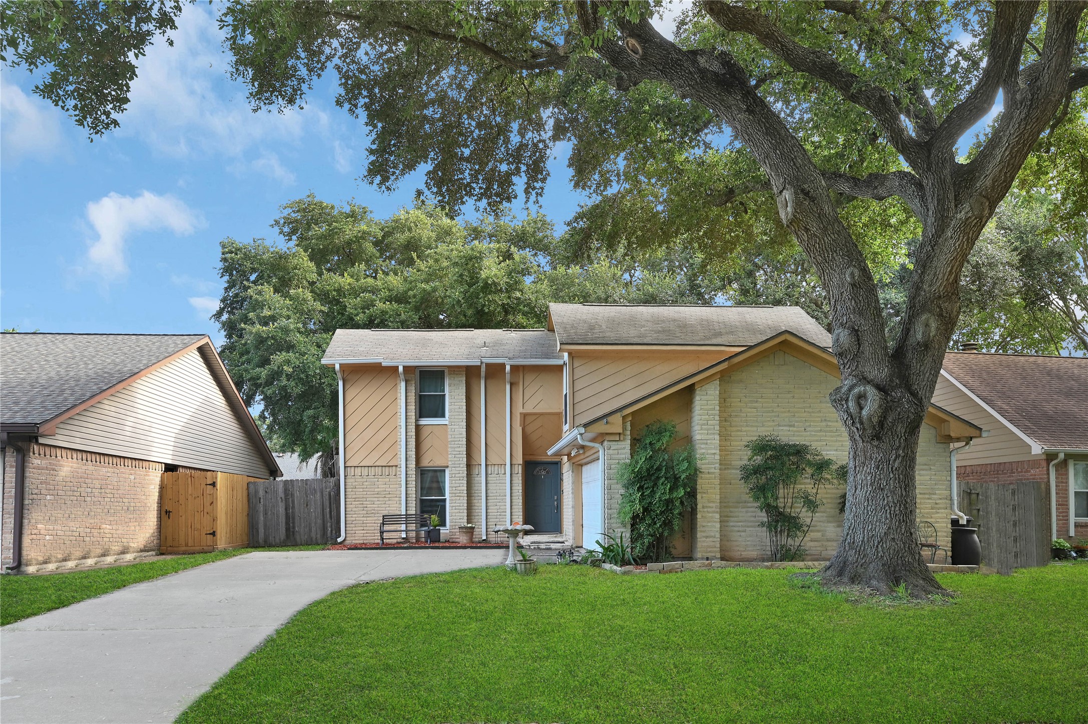 13919 Bonnington Drive Houston TX 77034