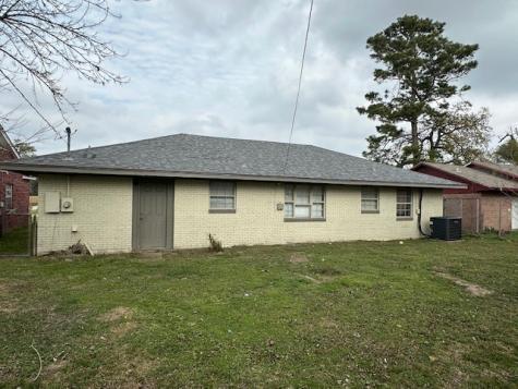 9122 Laura Koppe Road Houston TX 77078