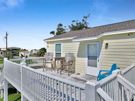 1120 N Monkhouse Drive Crystal Beach TX 77650
