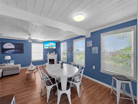 1120 N Monkhouse Drive Crystal Beach TX 77650