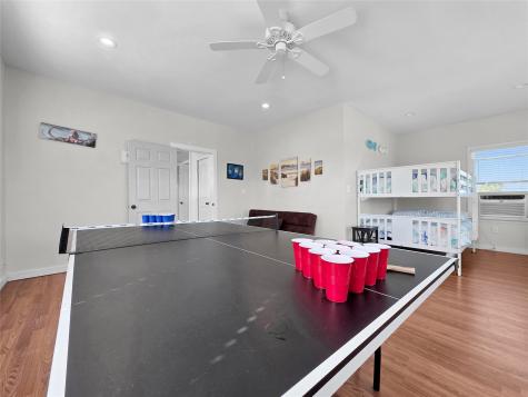 1120 N Monkhouse Drive Crystal Beach TX 77650