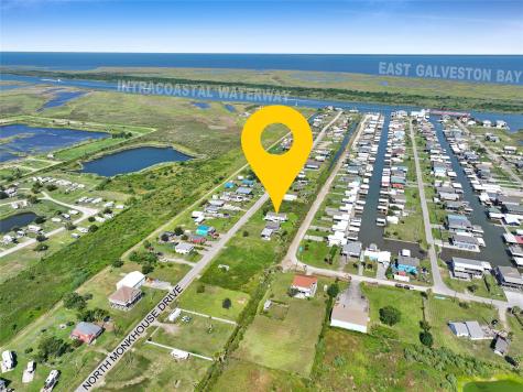 1120 N Monkhouse Drive Crystal Beach TX 77650