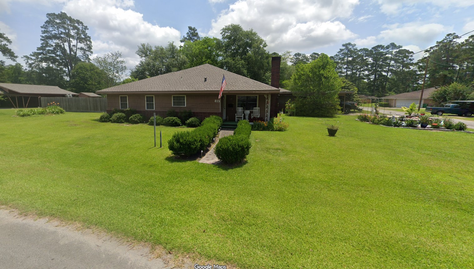 815 S College Avenue Cleveland TX 77327