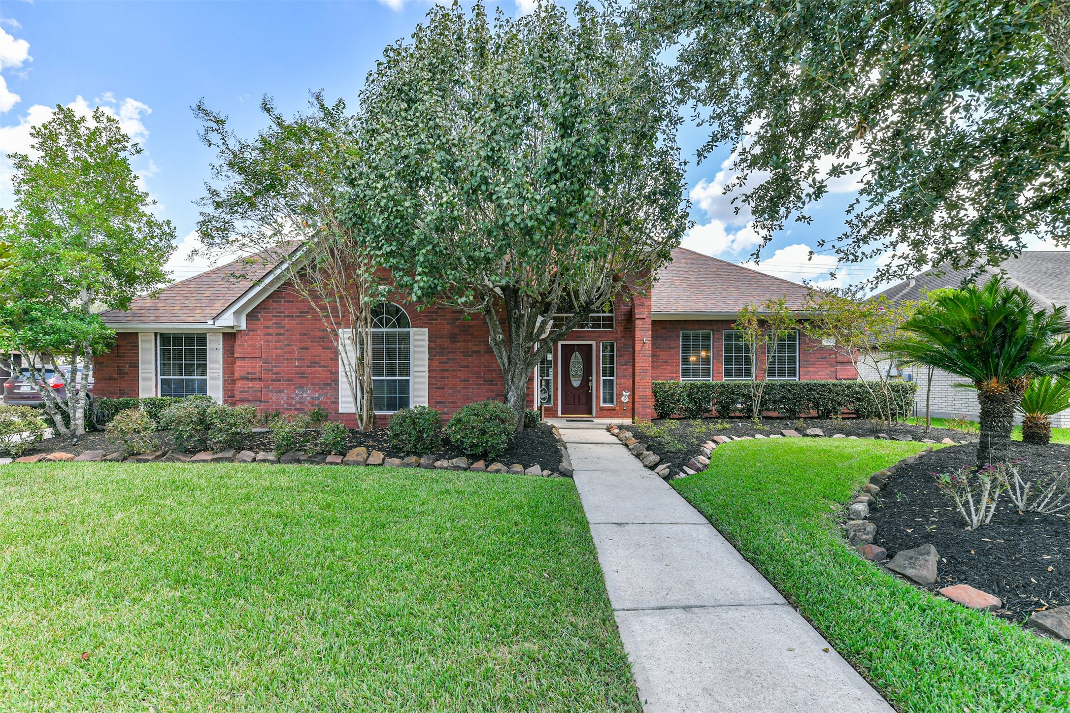 202 Oak Creek Drive League City TX 77573