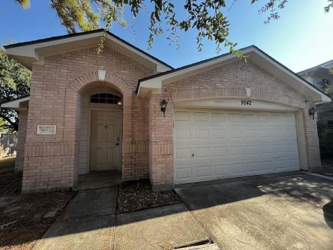 9042 Tarpon Springs Lane Houston TX 77095