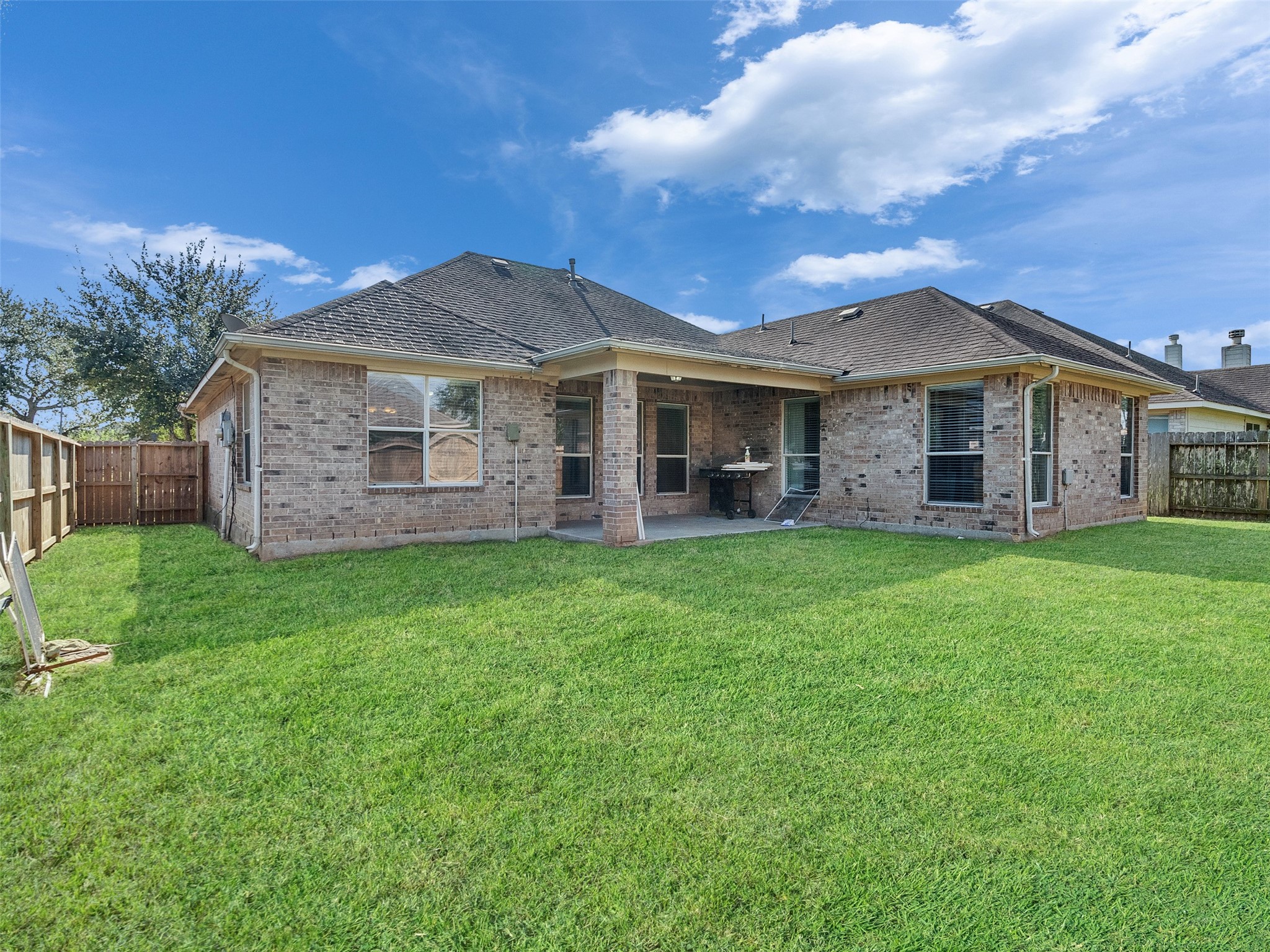 2306 Diamond Springs Drive Pearland TX 77584