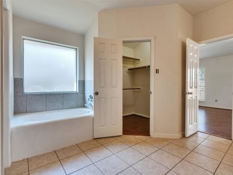 2306 Diamond Springs Drive Pearland TX 77584