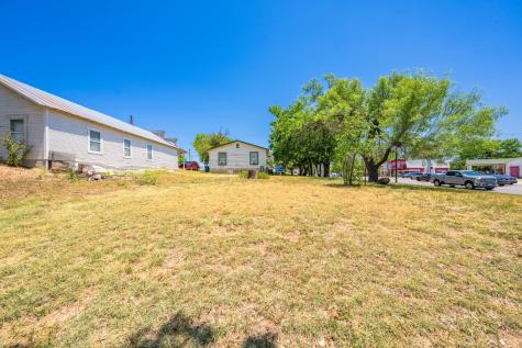 208 Francisco Lemos Street Kerrville TX 78028