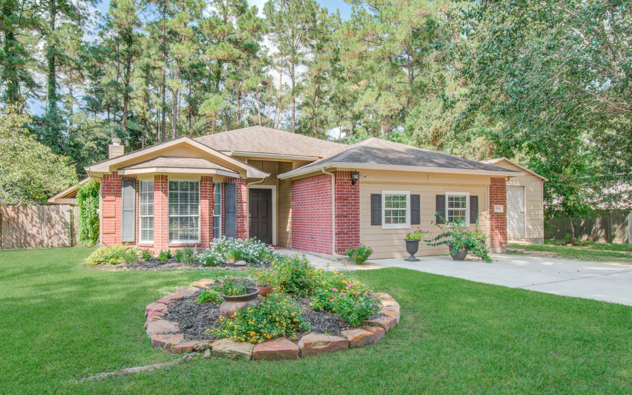 5906 Sugar Bush Drive Magnolia TX 77354