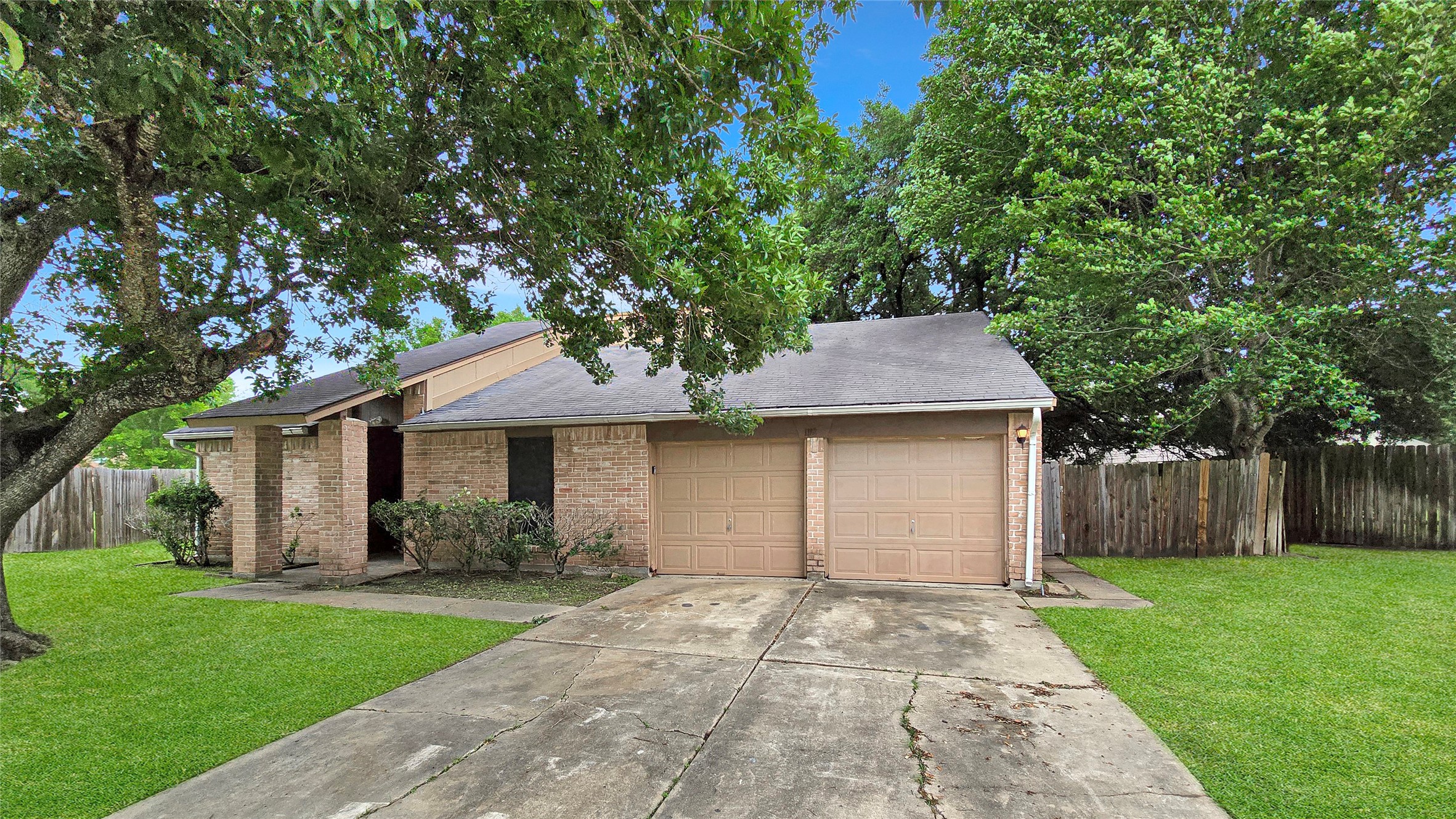 1102 New Tree Lane Missouri City TX 77489